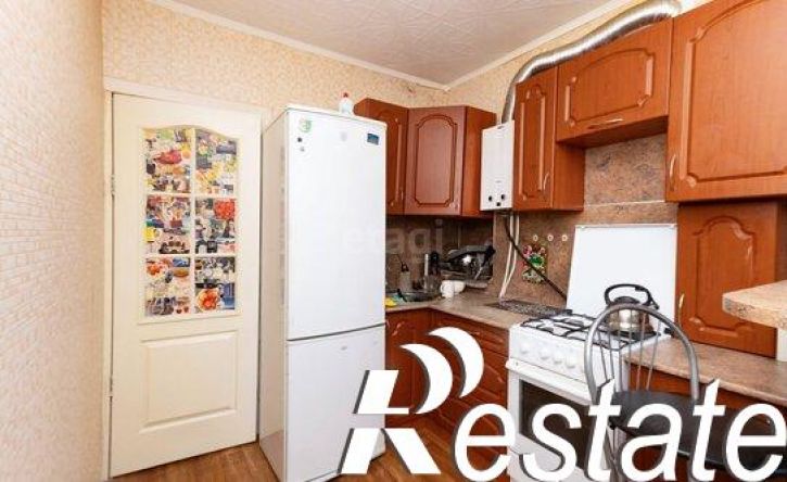 2-комн квартира улица Перова, 8,  д. 8