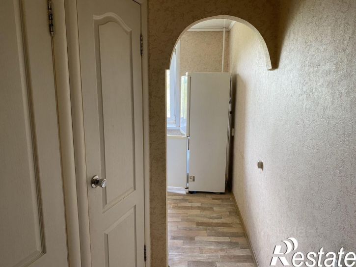 2-комн квартира улица Бурова-Петрова, 9,  д. 9