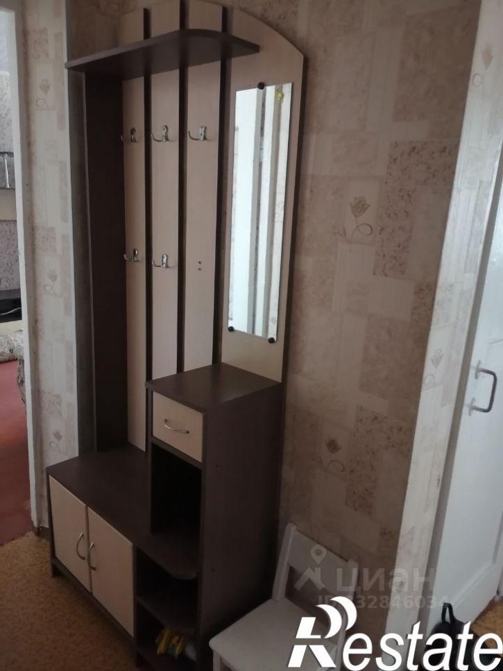 2-комн квартира улица Радионова, 40,  д. 40