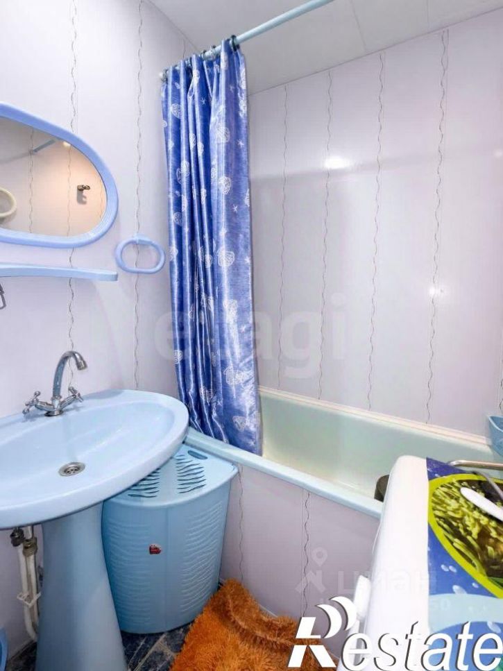 2-комн квартира улица Перова, 8,  д. 8