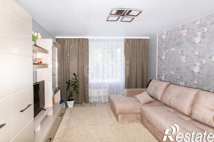 2-комн квартира улица Дзержинского, 37,  д. 37