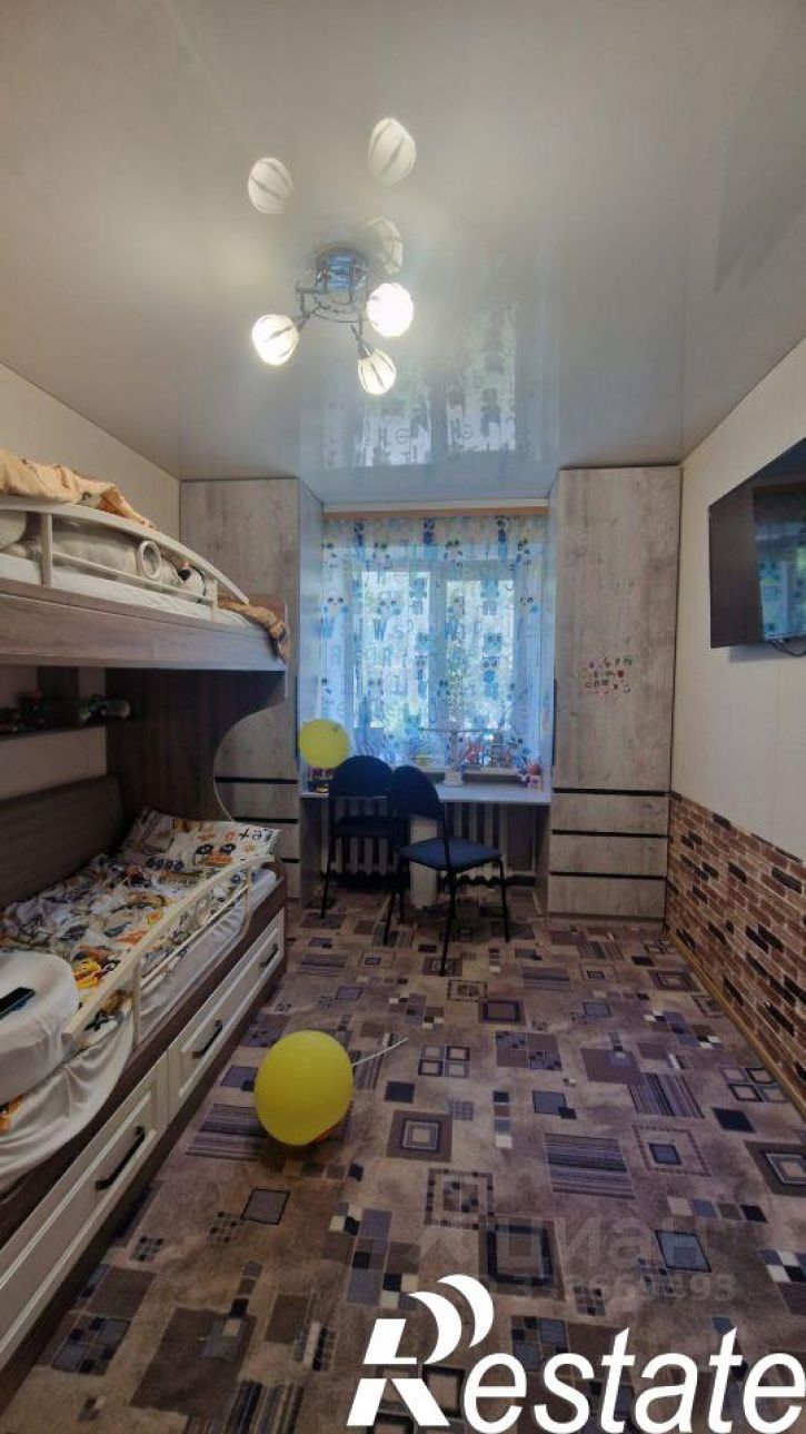 2-комн квартира улица Зайцева, 8,  д. 8