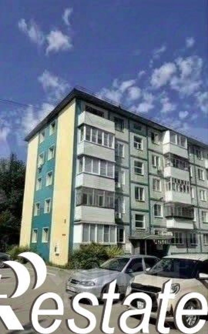 2-комн квартира улица Дзержинского, 5,  д. 5
