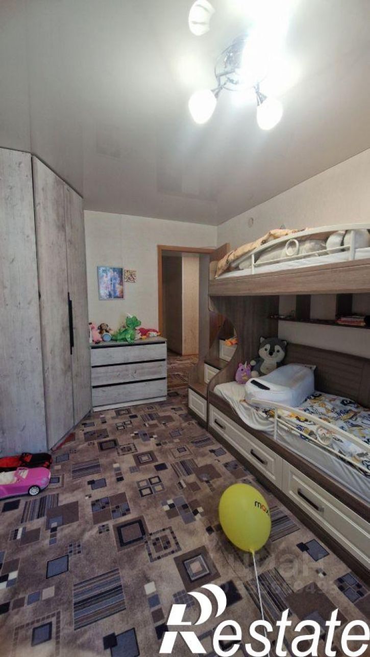 2-комн квартира улица Зайцева, 8,  д. 8