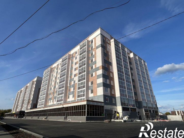 3-комн квартира улица Карбышева, 52,  д. 52