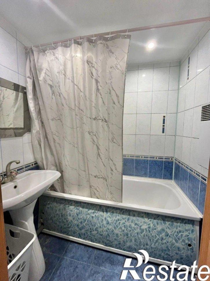 1-комн квартира Курган г, 1а мкр., 15