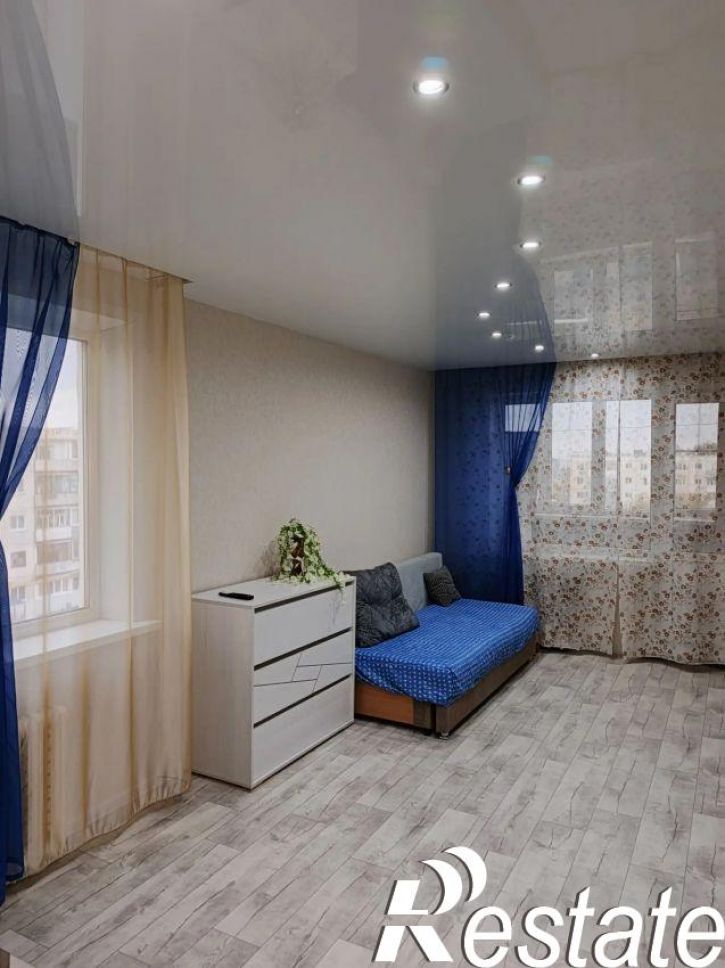 3-комн квартира Карбышева улица, 44а