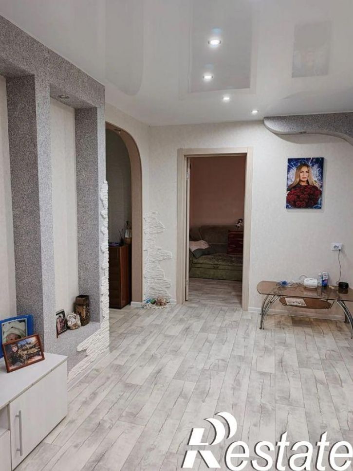 3-комн квартира Карбышева улица, 44а