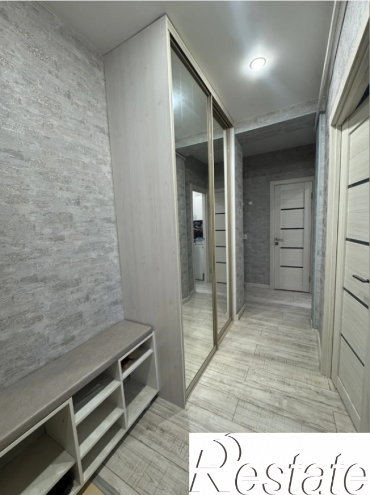 2-комн квартира Дружбы улица, 8