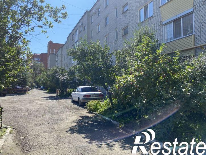 2-комн квартира Томина улица, 26