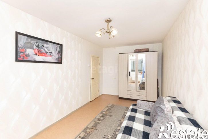 1-комн квартира улица Дзержинского, 31Г,  д. 31Г