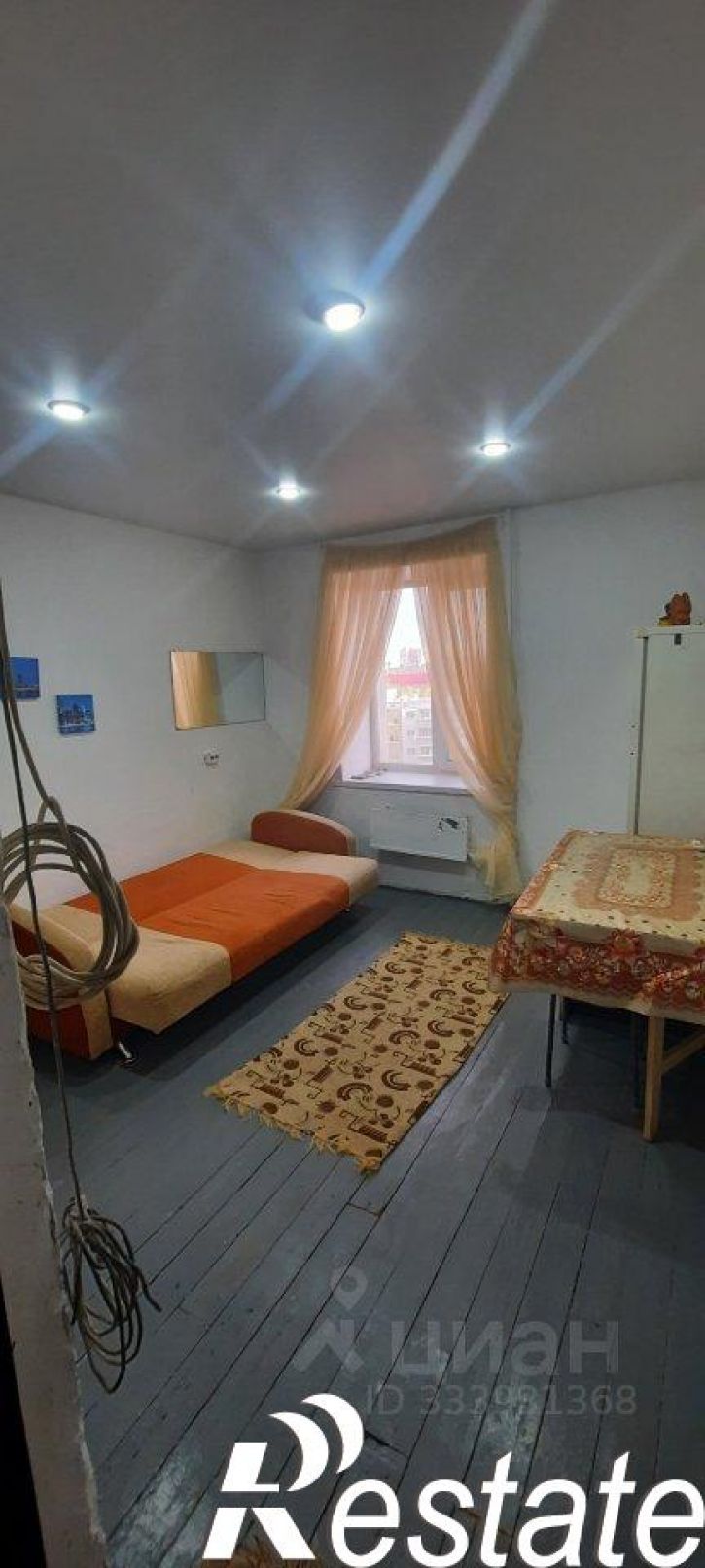 Комната улица Радионова, 20,  д. 20