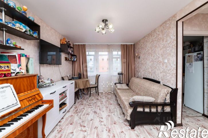 3-комн квартира улица Дзержинского, 42,  д. 42