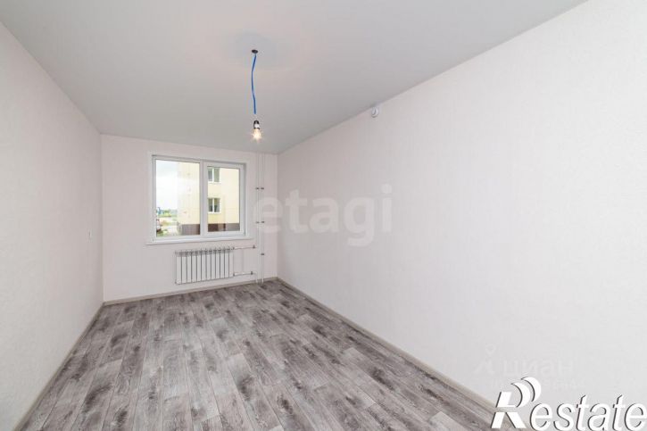 2-комн квартира улица Броневик, 2А,  д. 2А