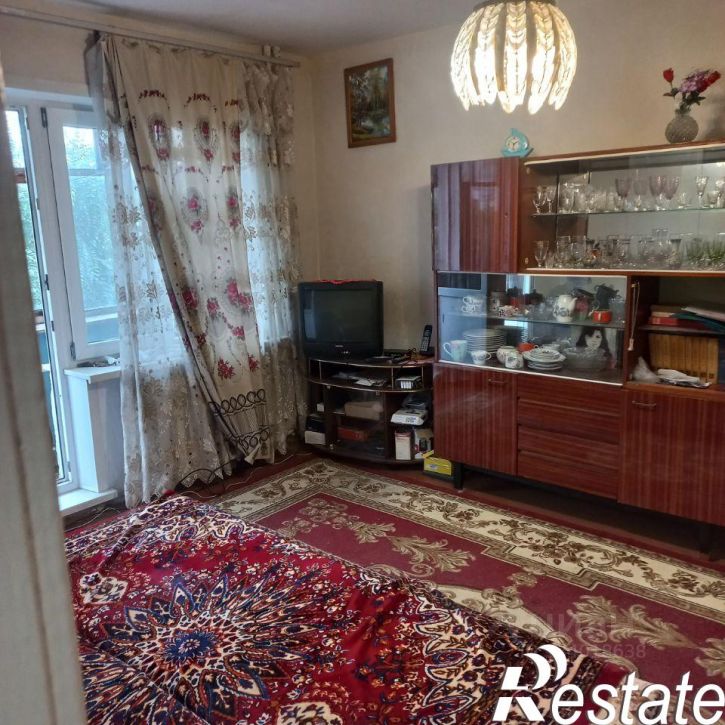 2-комн квартира улица Радионова, 44,  д. 44