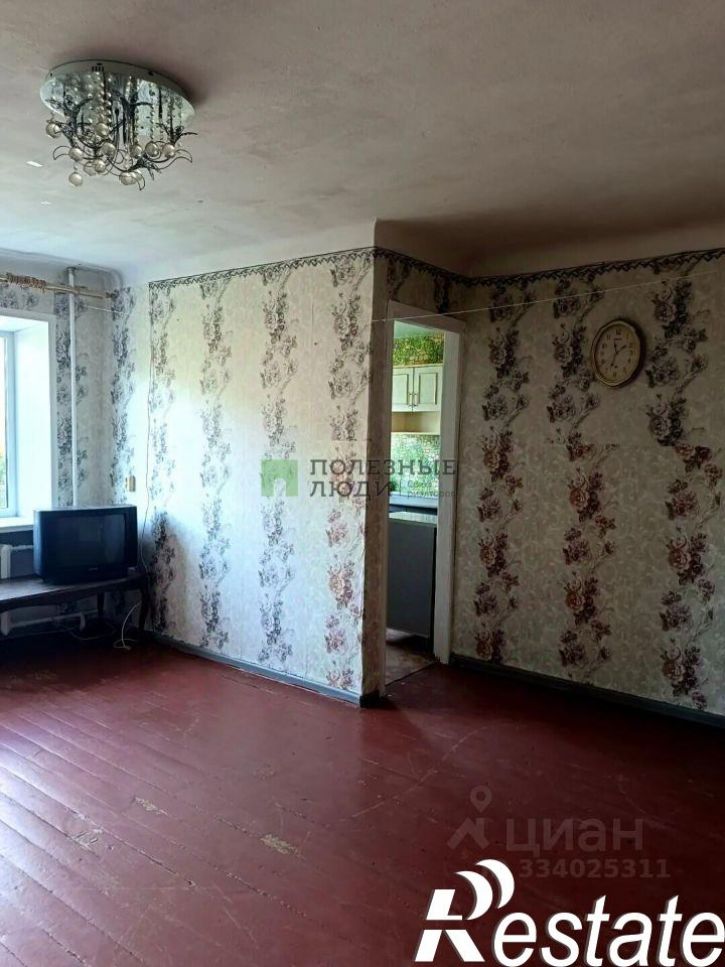2-комн квартира Краснодонская улица, 25,  д. 25