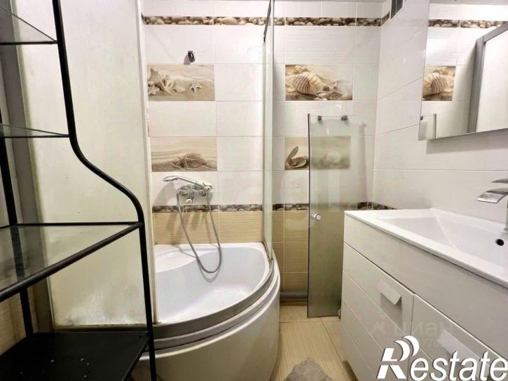 3-комн квартира улица Василия Блюхера, 30,  д. 30
