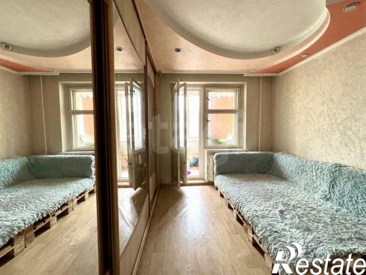 3-комн квартира улица Василия Блюхера, 30,  д. 30