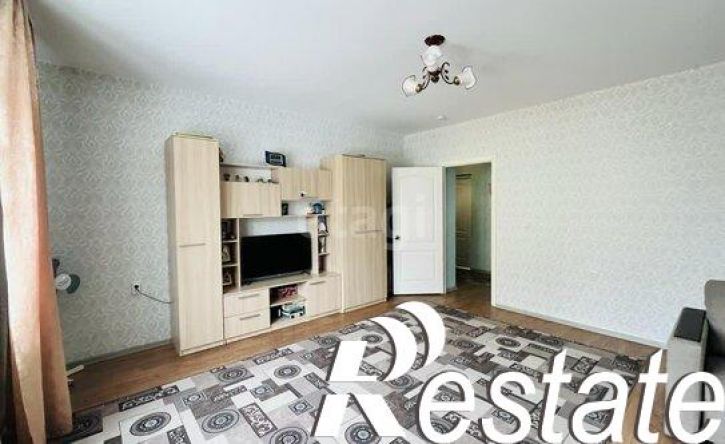 2-комн квартира жилой район Заозёрный, микрорайон 6А, 15к5