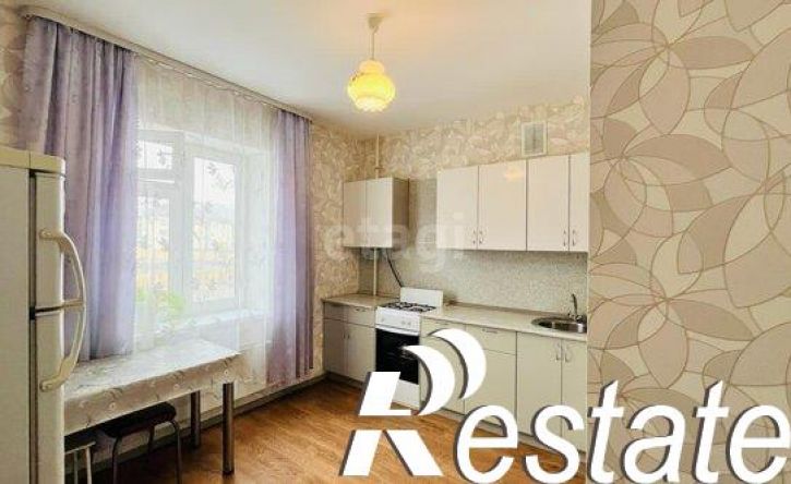 2-комн квартира жилой район Заозёрный, микрорайон 6А, 15к5