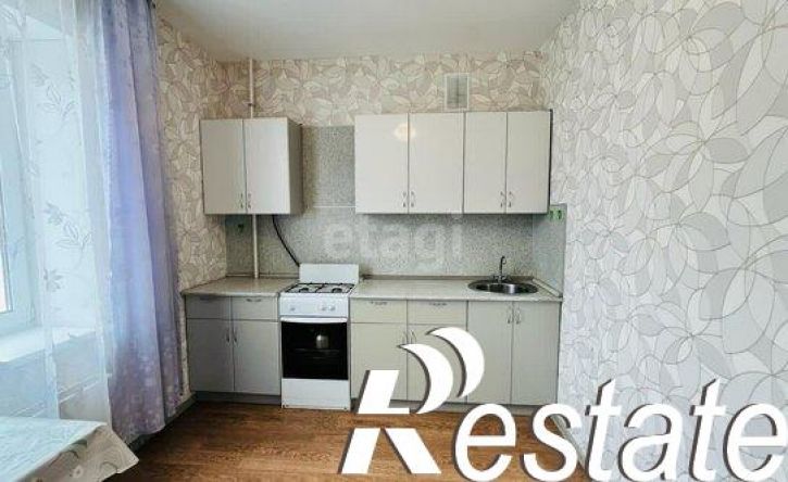 2-комн квартира жилой район Заозёрный, микрорайон 6А, 15к5