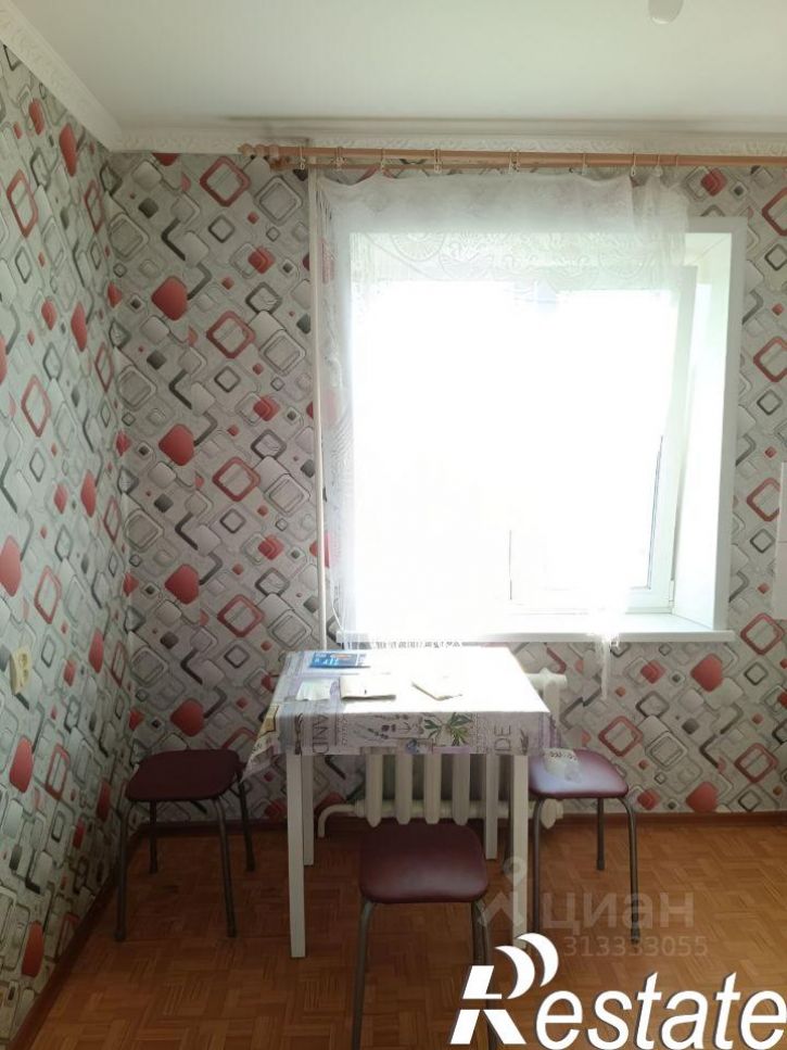 1-комн квартира жилой район Заозёрный, 6-й микрорайон, 15