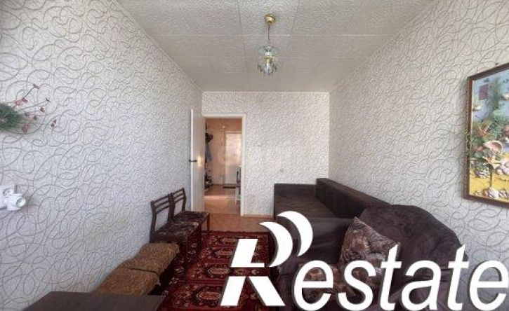2-комн квартира улица Радионова, 58,  д. 58