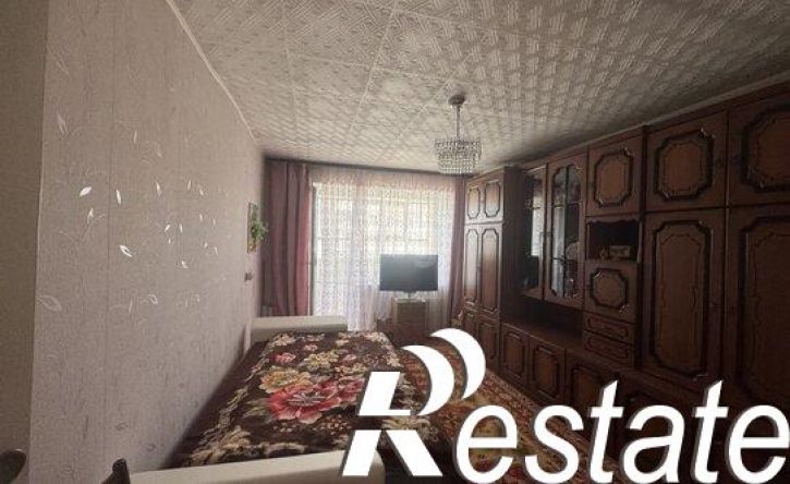 2-комн квартира улица Радионова, 58,  д. 58
