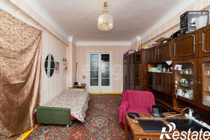 4-комн квартира улица Красина, 70,  д. 70