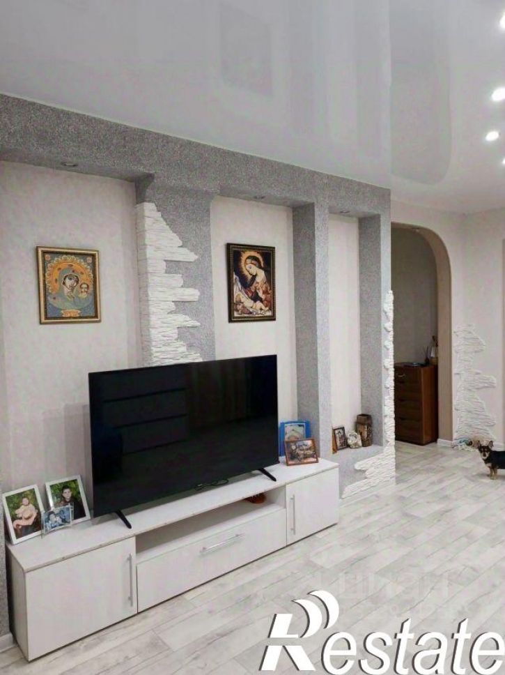 3-комн квартира улица Карбышева, 44А,  д. 44А