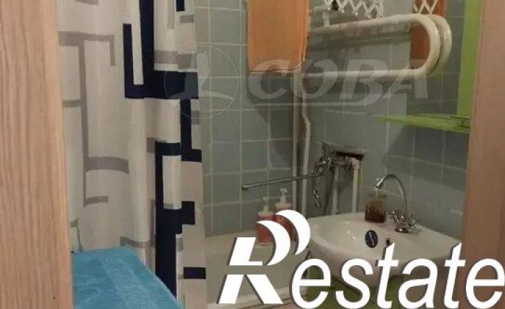 2-комн квартира улица Гагарина, 33,  д. 33
