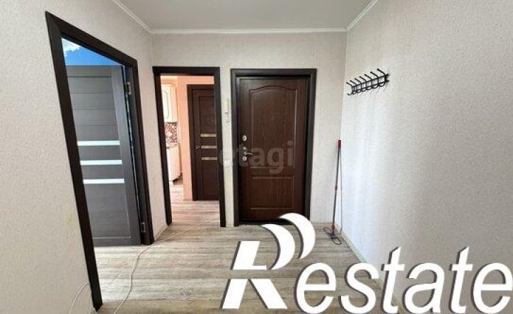 3-комн квартира улица Карбышева, 56Б,  д. 56Б