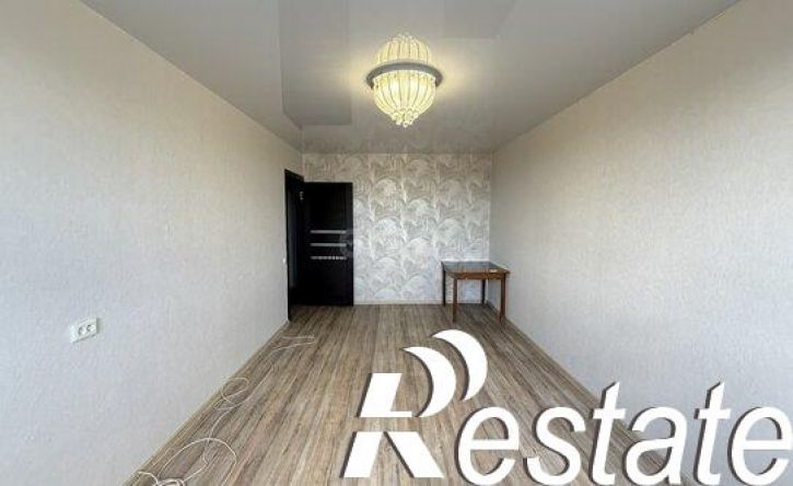 3-комн квартира улица Карбышева, 56Б,  д. 56Б