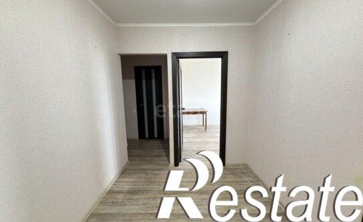 3-комн квартира улица Карбышева, 56Б,  д. 56Б