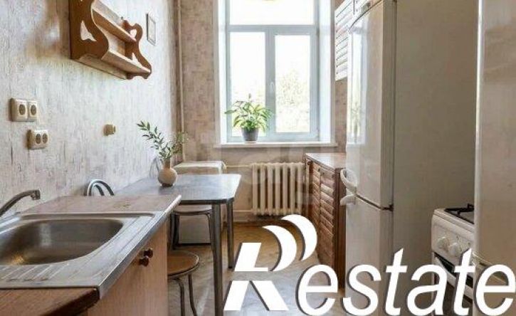 2-комн квартира улица Красина, 88,  д. 88