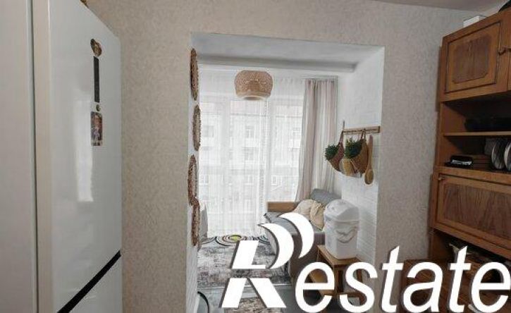 5-комн квартира улица Красина, 77,  д. 77