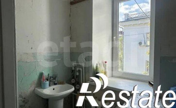 2-комн квартира улица Красина, 88,  д. 88
