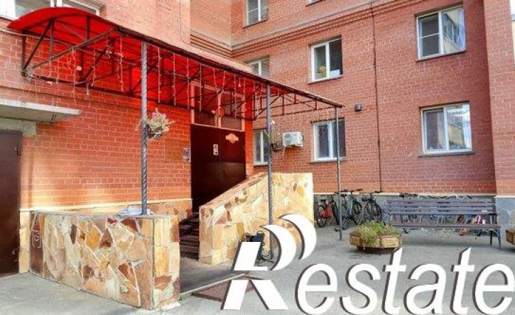 1-комн квартира улица Бурова-Петрова, 62,  д. 62