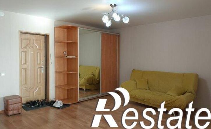 1-комн квартира улица Бурова-Петрова, 62,  д. 62