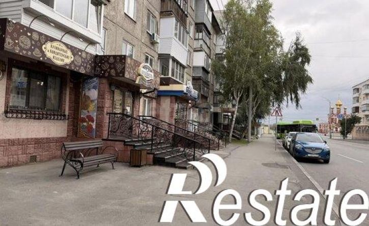 2-комн квартира улица Красина, 40,  д. 40