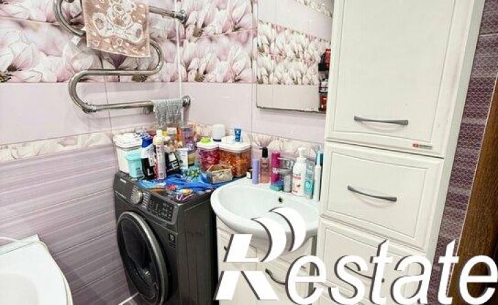 3-комн квартира улица Красина, 75А,  д. 75А