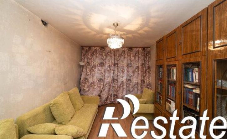 3-комн квартира улица Карбышева, 44А,  д. 44А