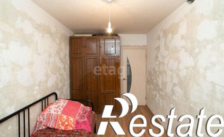3-комн квартира улица Карбышева, 44А,  д. 44А