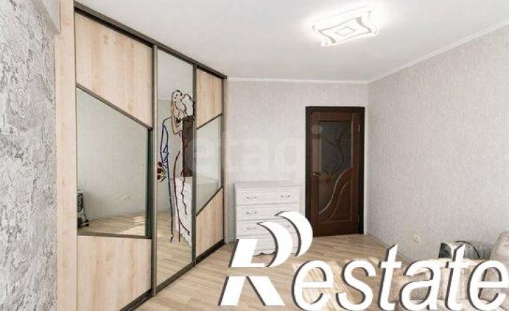 2-комн квартира жилой район Заозёрный, микрорайон 6А, 9