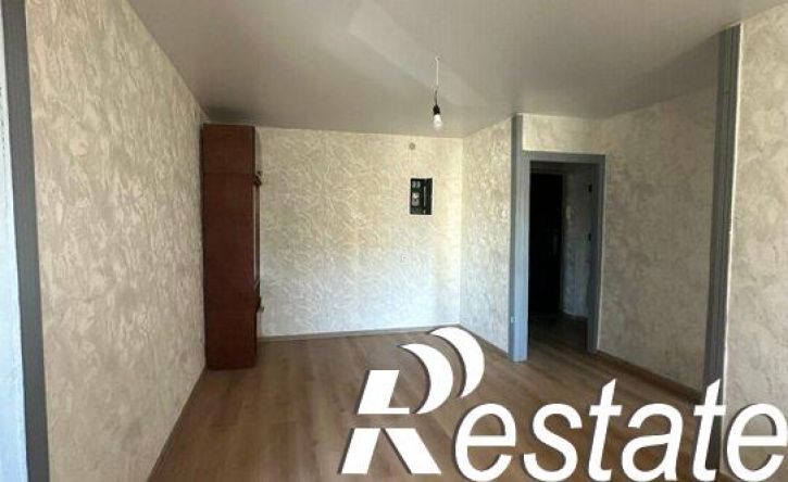 2-комн квартира улица Карбышева, 58,  д. 58