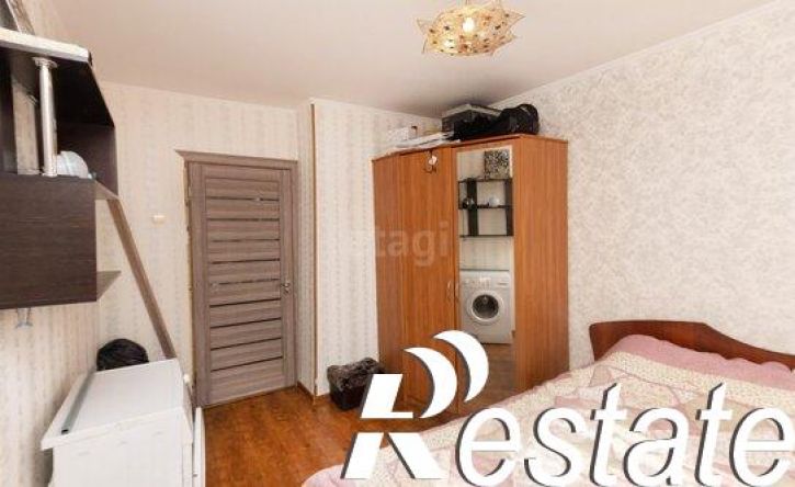 3-комн квартира жилой район Заозёрный, 3-й микрорайон, 13