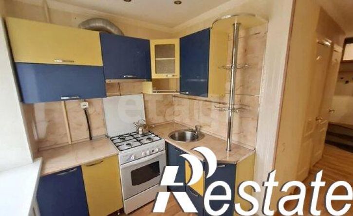 3-комн квартира улица Криволапова, 48,  д. 48