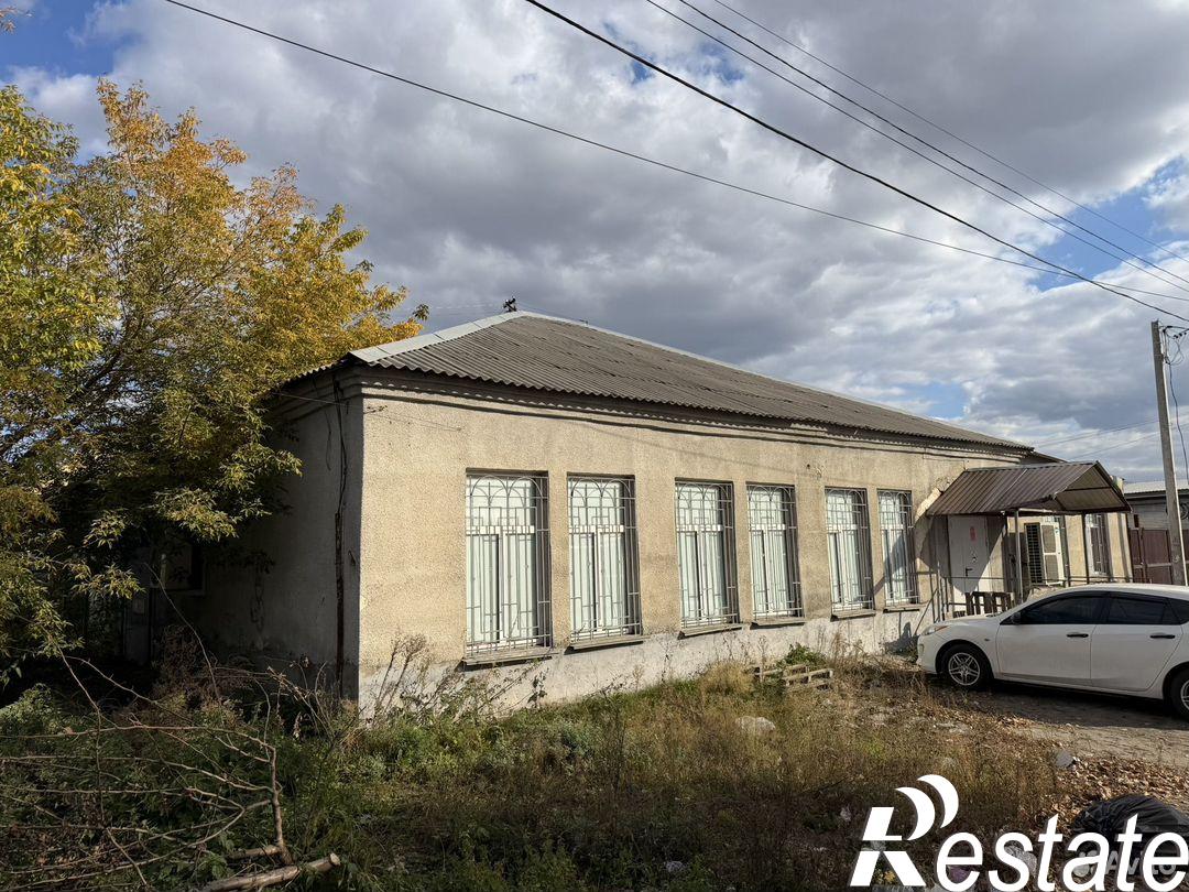 Купить торговое помещение за 11 500 000 рублей на улица Тропинина
