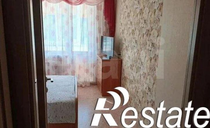 3-комн квартира жилой район Заозёрный, 2-й микрорайон, 24