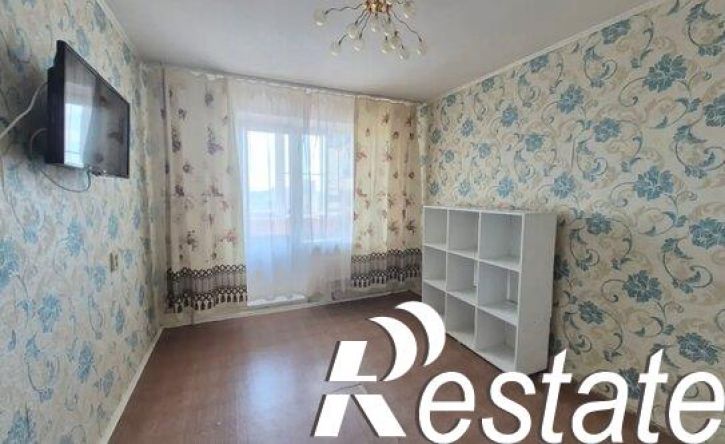 3-комн квартира жилой район Заозёрный, 1-й микрорайон, 25
